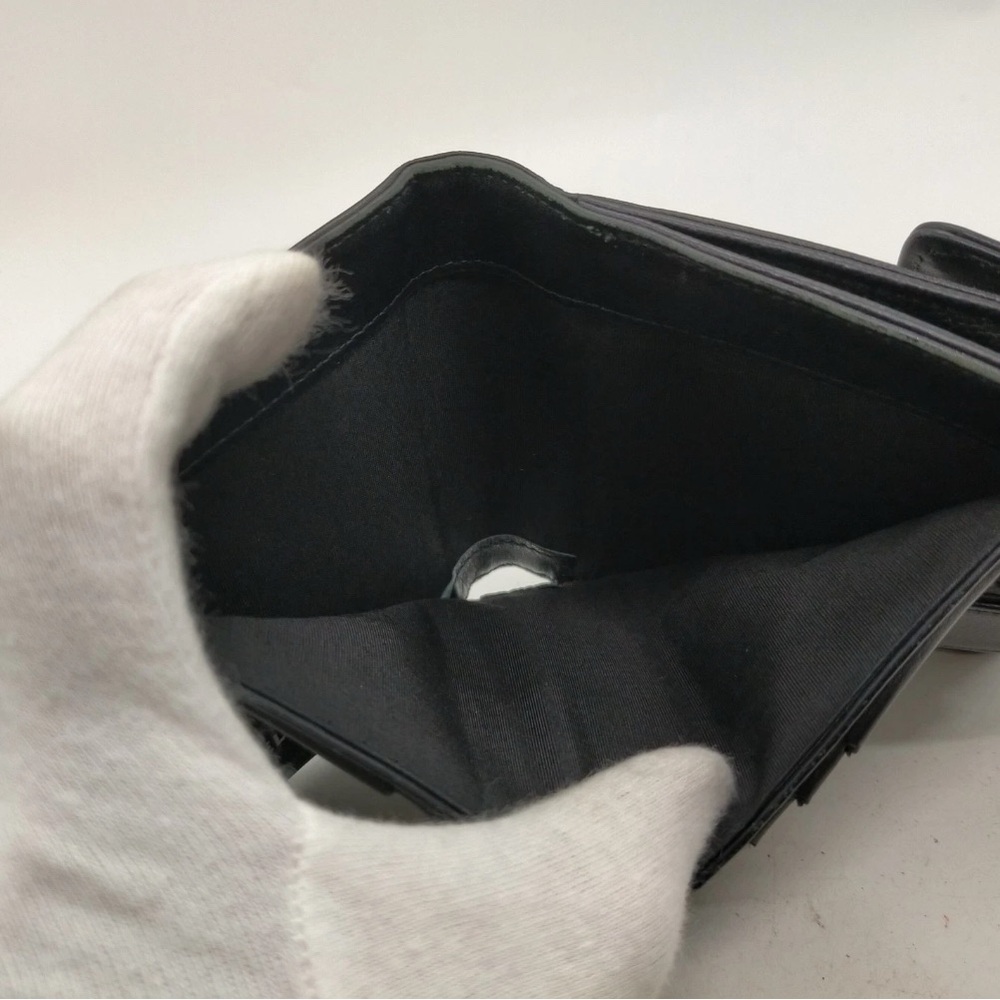CHANEL Black Caviar Skin Leather Wallet - Picture 7 of 9